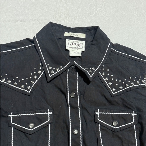 Ariat Women's Size Small Black Studded Button Down Shirt Snap Buttons - Picture 2 of 5